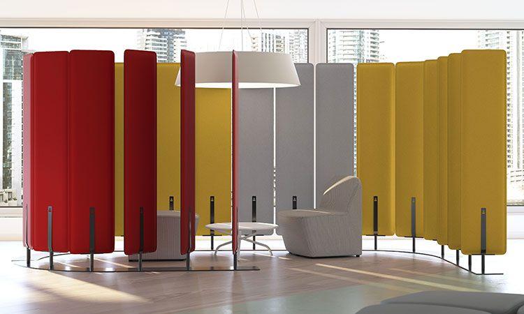 Cloison de panneaux acoustiques Pico Play colorés en forme ondulée