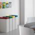 Poubelle 70L ou 85L en acier avec top en polymère disponible dans plusieurs combinaisons de coloris - Gamme Debilly - France Bureau