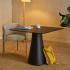 Table ovale design, finition bois clair et piétement central large et solide, gamme Medina Round - France Bureau