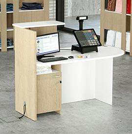 Pescone Banque et comptoir d\'accueil