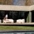 Canapé fauteuil table design lounge utilisation extérieur terrasse en polyéthylène blanc avec coussin d\'assise, gamme Vanda - France Bureau