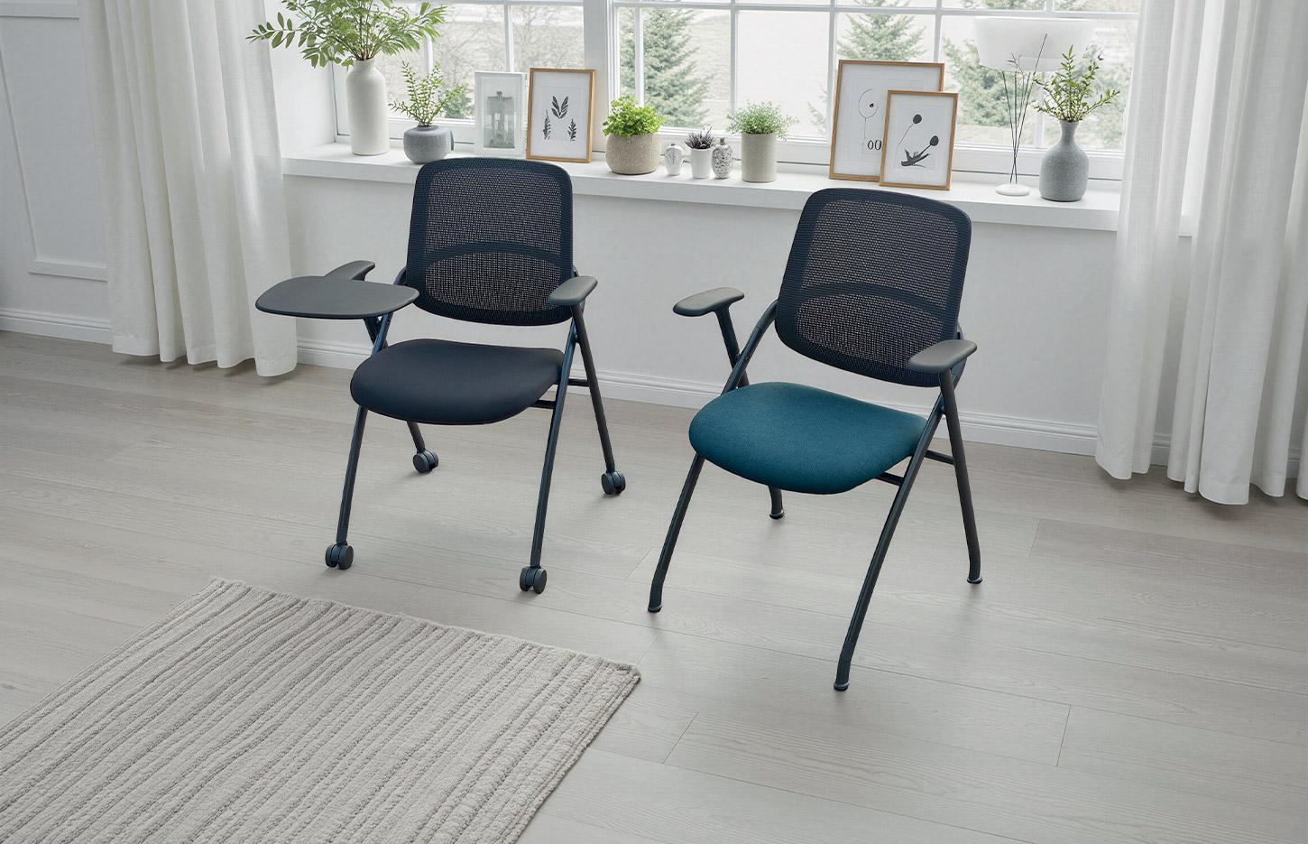 Chaise de formation pliante sur roulettes avec dossier résille noir et assise rembourrée - Gamme Vernier - France Bureau
