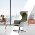 Fauteuil d\'accueil en non tissé moulé gris clair et vert, chauffant et massant avec liseuse intégrée - gamme Wooom - mobilier de bureau France Bureau
